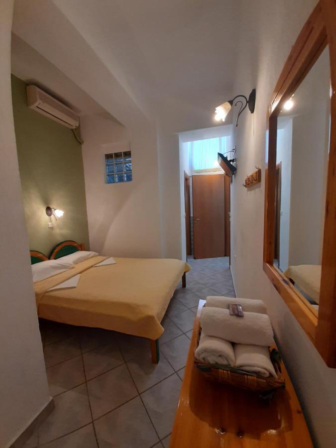 Paraga Rooms Pefkari Eksteriør bilde